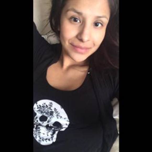 Meet your Posher, Angela - Picture 1 of 1